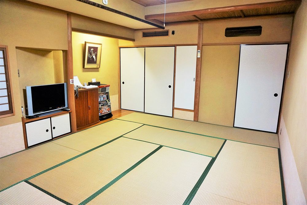 Hotel 2Yl Atami Extérieur photo